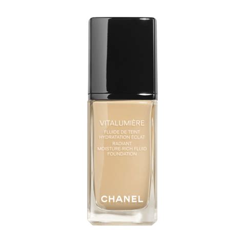 maquillaje chanel colombia|maquillaje Chanel vitalumiere.